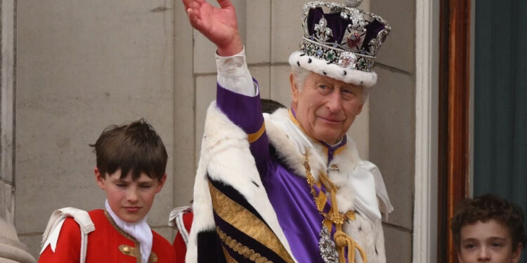 Carlos III es coronado rey de Inglaterra en ceremonia de Londres