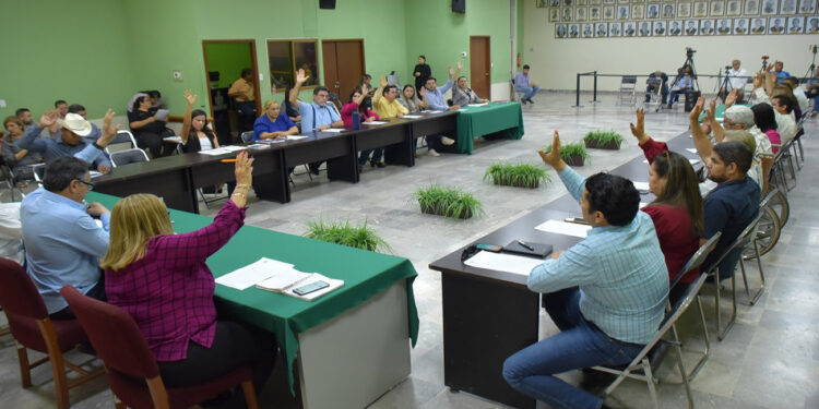 Aprueba cabildo reforma constitucional para erradicar la violencia de género
