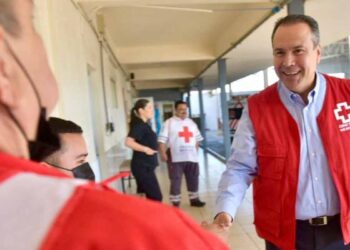 Se suma Toño Astiazarán al reconocimiento de la labor de Cruz Roja Hermosillo