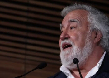 AMLO reconoce que Alejandro Encinas sí pudo ser espiado: «Pero no sabemos quién fue»