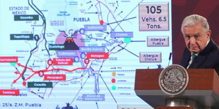Destaca López Obrador operativo y vigilancia por actividad volcánica del Popocatépetl