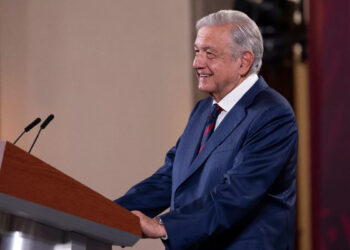 López Obrador confirma acuerdo con Grupo México