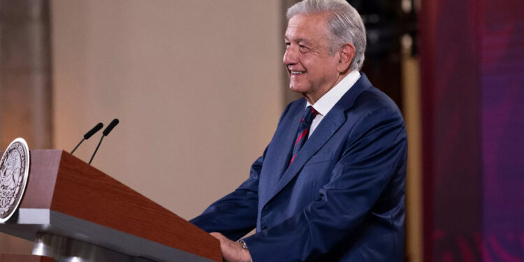 López Obrador confirma acuerdo con Grupo México