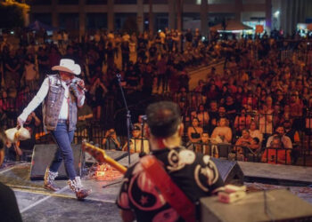 Une Fiestas del Pitic a artistas locales e internacionales en un mismo espacio