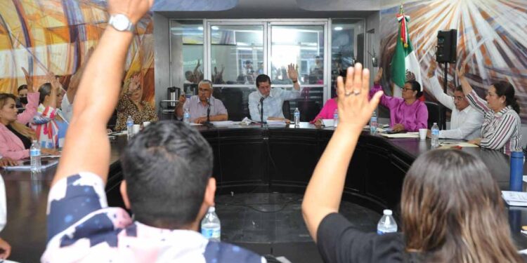 Propone alcalde regir por tabulador los sueldos para evitar anomalías