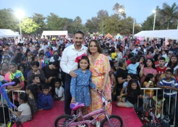 DIF Municipal festeja en grande el día del niño