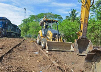 Gobierno toma vías de Grupo México; medida “sorpresiva” para la empresa