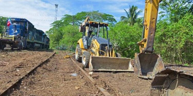 Gobierno toma vías de Grupo México; medida “sorpresiva” para la empresa