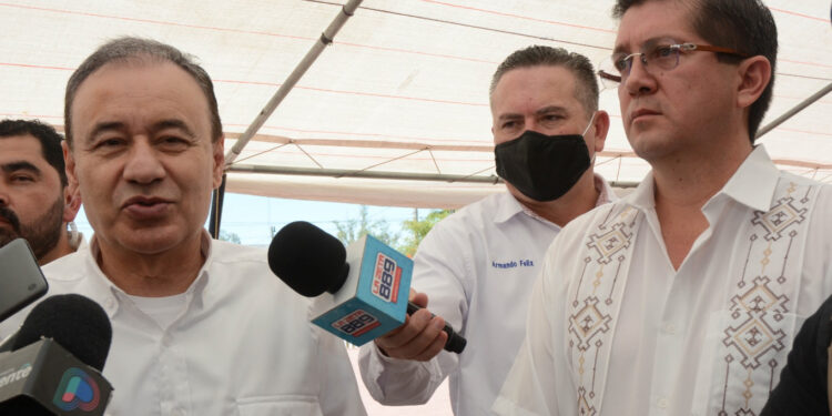 Reconoce gobernador Alfonso Durazo trabajo y compromiso de alcalde Jorge Elías