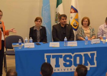 Participa ayuntamiento en exposición del modelo de seguridad Sonora