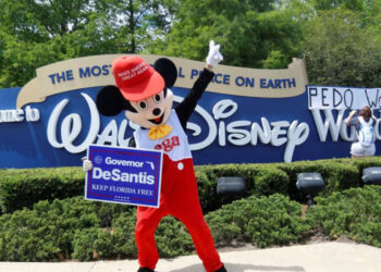 Disney cancela proyecto de campus en Florida, en plena disputa con DeSantis