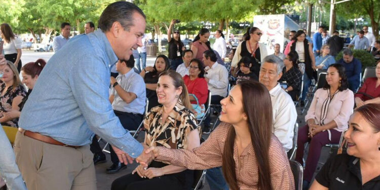 Integra Toño Astiazarán el Consejo Municipal de Participación Escolar en la Educación de Hermosillo