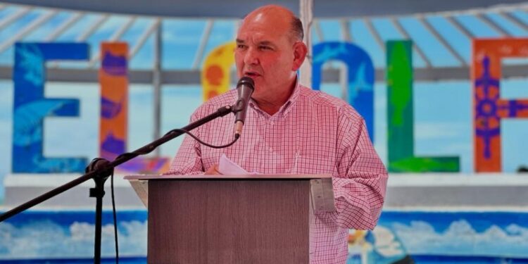 Reconoce Alcalde labor de la Marina en el Golfo de Santa Clara