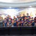 Apoya Elías Retes a niños beisbolistas para viaje a torneo nacional