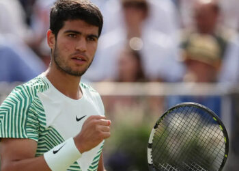 Aplasta Alcaraz a Lehecka y está en Cuartos de Final de Queen’s 