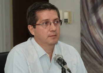 Aprueba cabildo reforma constitucional para sistema universal de becas en Sonora