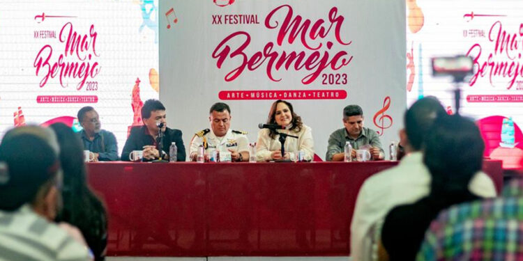 Presenta Doctora Karla Córdova González programa de la edición XX del Festival Mar Bermejo 2023.