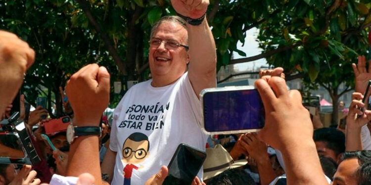 Ebrard renuncia a la SRE y asegura que regresará a Palacio Nacional ‘hasta octubre del 2024’