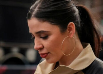 Emma Coronel, esposa del ‘Chapo’ Guzmán, sale de la cárcel