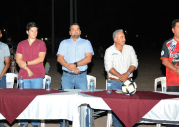 Arrancan juegos de liga de futbol en Pueblo Mayo