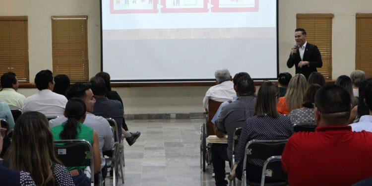 Gobierno municipal inicia capacitación de transparencia a funcionarias y funcionarios del ayuntamiento de Cajeme