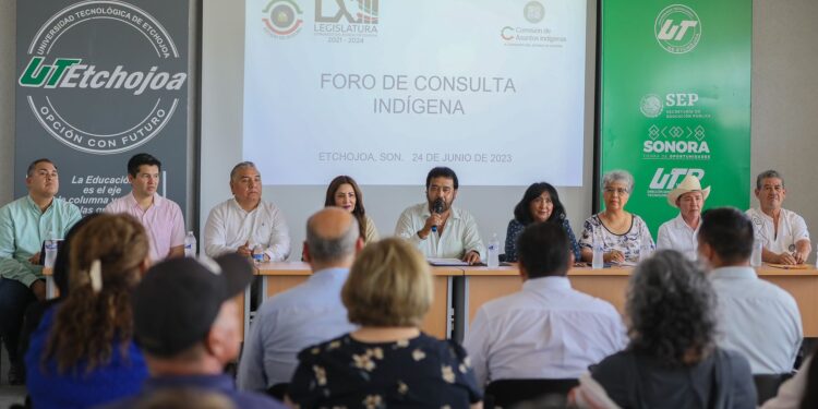 Concluye foro de consulta en materia indígena.