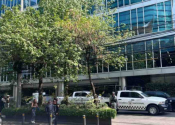 Alertan por Bomba: «Por situación de emergencia» desalojan oficinas de Google México