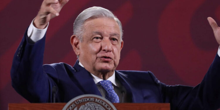 Garantiza AMLO que no inclinará balanza a favor de ningún aspirante