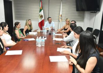Patronato de Protección y Bienestar Animal plantea a Toño Astiazarán actividades a realizar