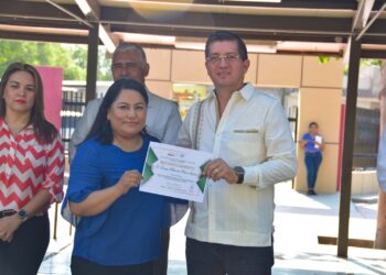 Pide alcalde estudiantes mantener a Navojoa en el liderazgo