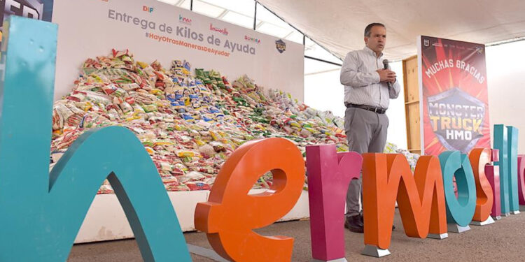 Brinda Toño Astiazarán 10,000 gracias a ciudadanía por generosidad para quienes ayudan a personas sin hogar