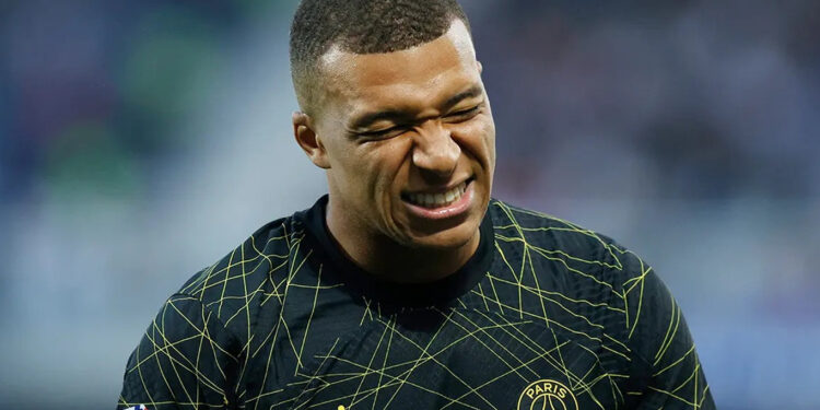 PSG mantiene la presión sobre Mbappé: renovación de contrato o traspaso