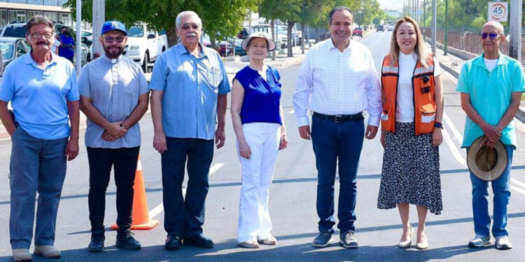 Cumple Toño Astiazarán con la rehabilitación de la calle Francisco Salazar