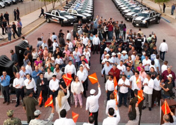 Robustece Gobernador estado de fuerza en Sonora con entrega de más de 130 patrullas