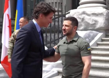 Trudeau visita a Zelenski; reitera apoyo moral y militar de Canadá a Ucrania