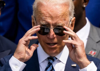 China tacha a Biden de “irresponsable” y de “provocar” por llamar “dictador” a Xi