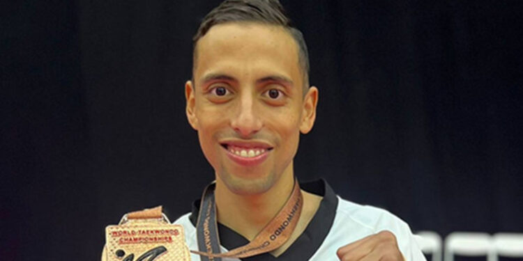 ¡México en el podio! Carlos Navarro gana bronce en Campeonato Mundial de Taekwondo