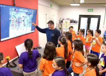 Aprenden y se divierten niñas y niños en el campamento El mejor bombero eres tú