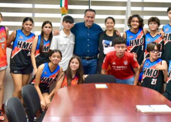 Entrega Toño Astiazarán segundo apoyo del Fondo Municipal del Deporte