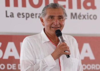 Pensión para adultos mayores podría ser a partir de los 63 años, adelanta Adán Augusto