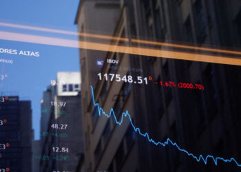FMI mejora perspectiva de crecimiento económico de México a 2.6% en 2023