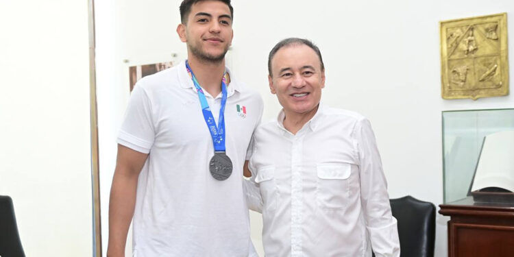 Reconoce gobernador Alfonso Durazo participación histórica de atletas sonorenses en Centroamericanos