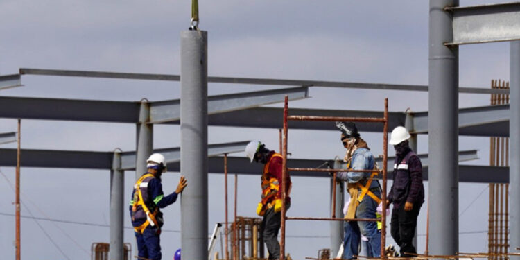 Economía de México creció 0.9% en el segundo trimestre de 2023