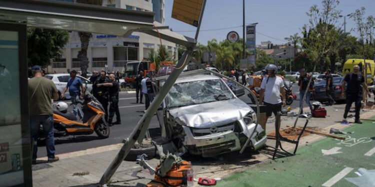 Israel sale de Yenín al “completar misión”; regresará, advierte