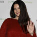 ¡Todo por la propina! Captan a Lana del Rey como mesera en Alabama