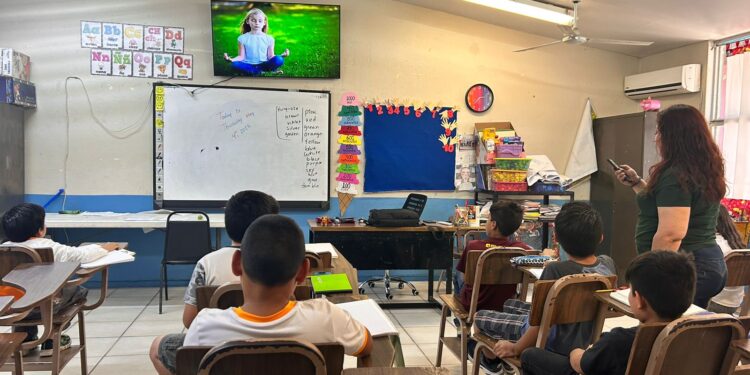 Este viernes inicia el pago del aumento salarial a docentes de inglés: SEC Sonora