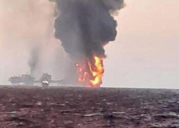 Reportan incendio en plataforma de Pemex en sonda de Campeche