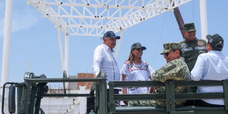 Supervisa López Obrador Tren Maya y Aeropuerto Internacional de Tulum