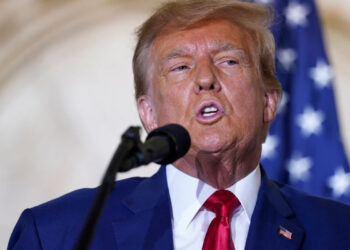 Empeora panorama para Trump; fiscal especial presenta más cargos en su contra