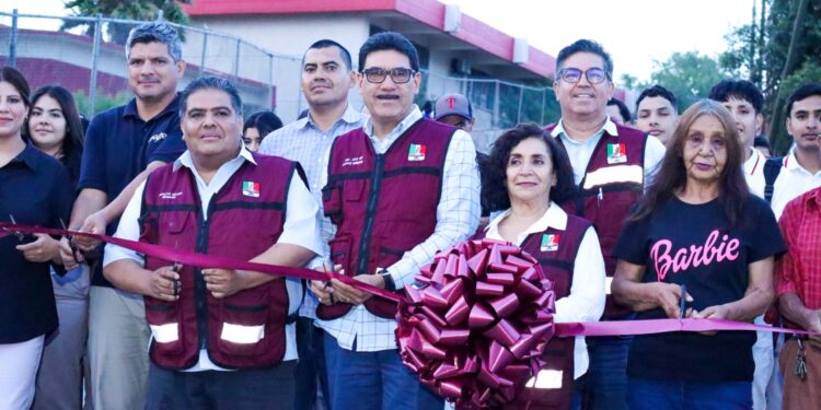 Inaugura alcalde JFGN importante obra de pavimentación